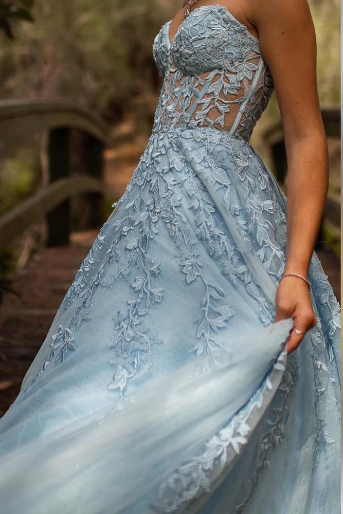 Sky Blue A-Line Tulle Strapless Prom Dresses with Appliques