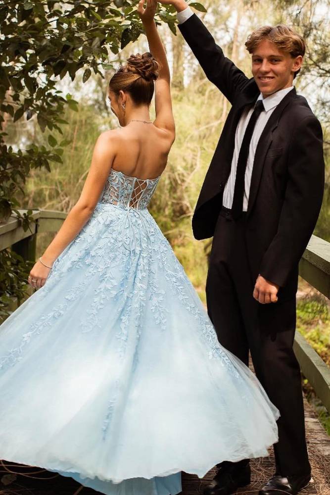 Sky Blue A-Line Tulle Strapless Prom Dresses with Appliques