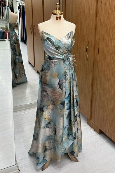 Charming A-Line Floor-Length V-Neck Strapless Satin Prom Dresses