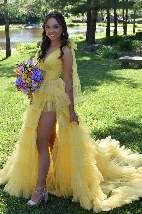 Daffodil Charming V-Neck Tiered Tulle A-Line Formal Party Dresses with Slit