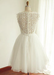 White Jewel Neck Sleeveless A-Line Lace Tulle Wedding Dresses