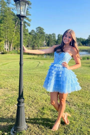 Beautiful Blue Strapless Tulle Short Homecoming Dresses