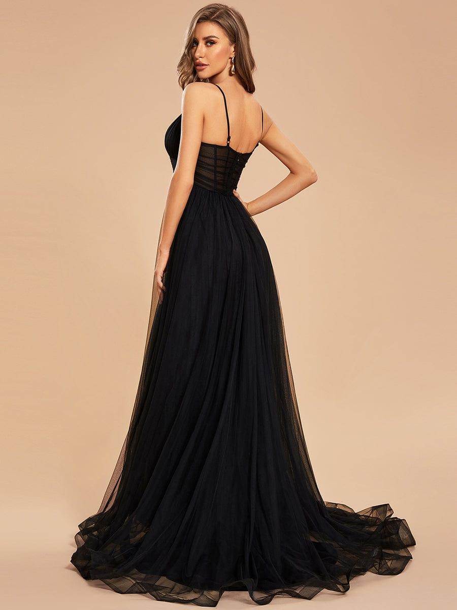 Delicate Spaghetti Straps V-Neck Tulle Prom Dress with Train