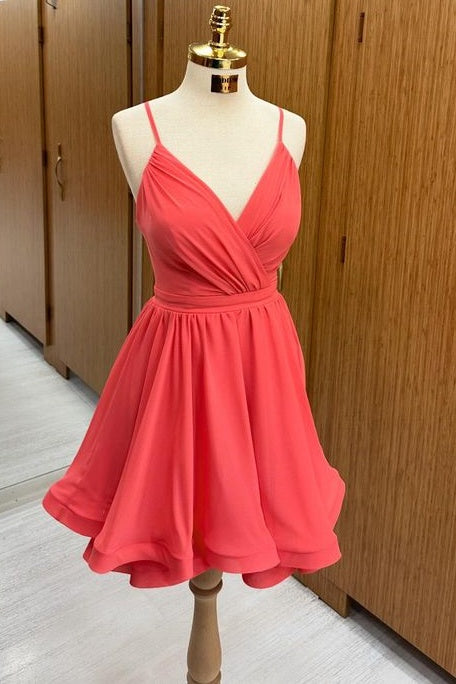 Chic Spaghetti Straps Sleeveless V-Neck Short A-Line Satin Homecoming Dresses