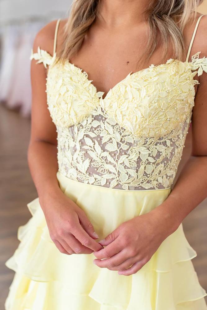 Fancy Daffodil Off-The-Shoulder Ruffles Chiffon A-Line Prom Dresses with Slit
