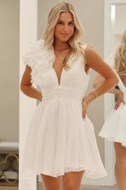Deluxe A-Line V-Neck Sleeveless Short Chiffon Homecoming Dresses with Flowers