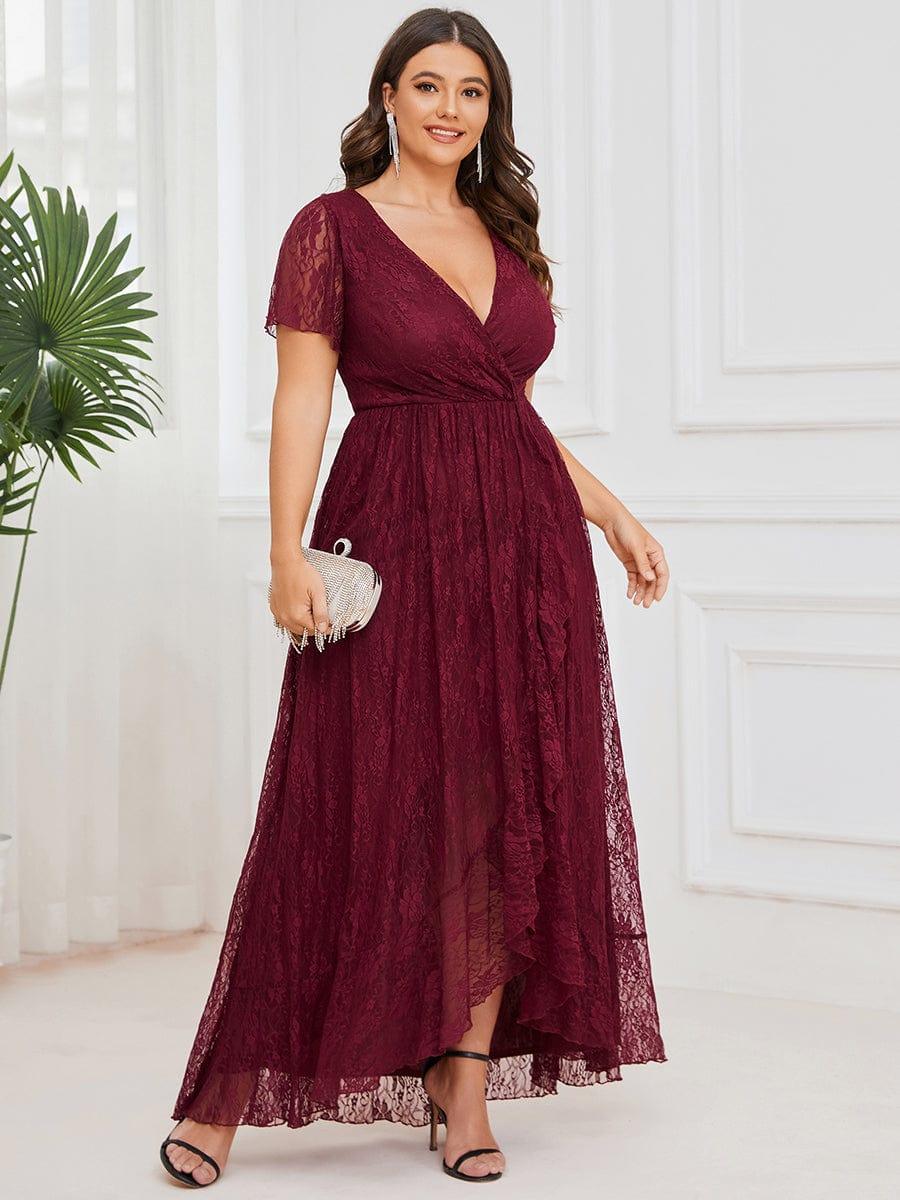 Graceful Plus Size A-Line Lace Formal Evening Dress with Sleeves