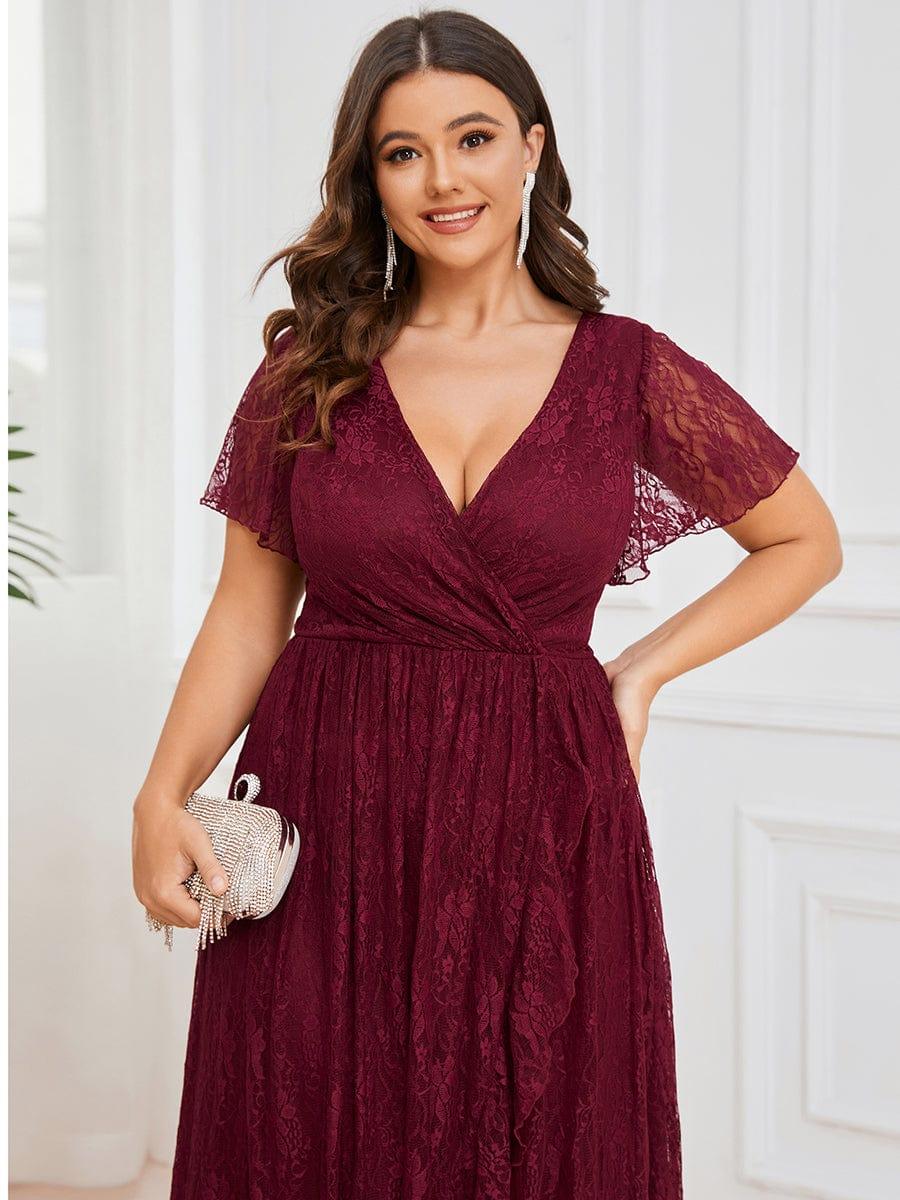 Graceful Plus Size A-Line Lace Formal Evening Dress with Sleeves