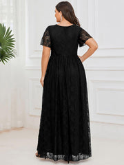 Graceful Plus Size A-Line Lace Formal Evening Dress with Sleeves