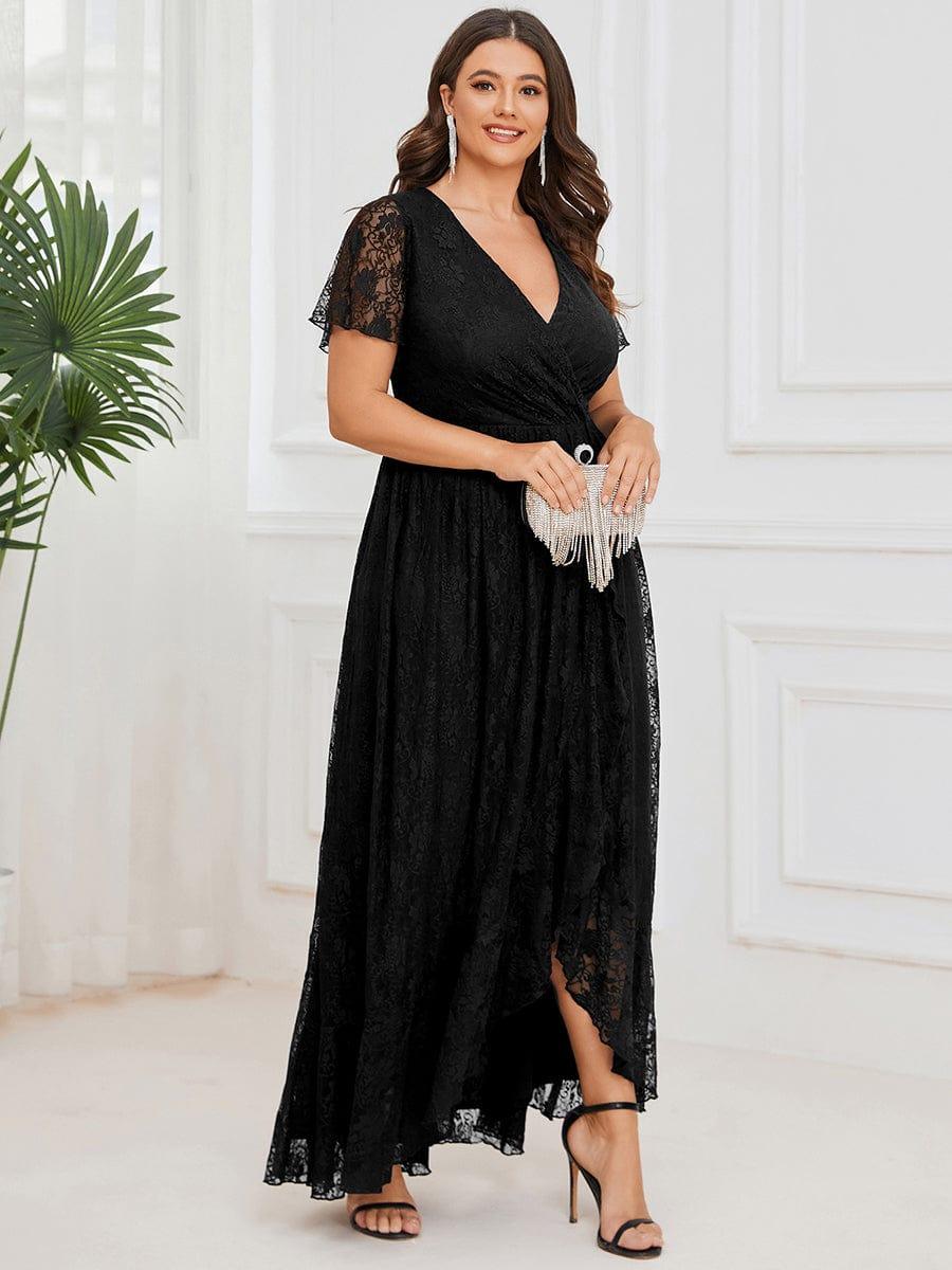 Graceful Plus Size A-Line Lace Formal Evening Dress with Sleeves