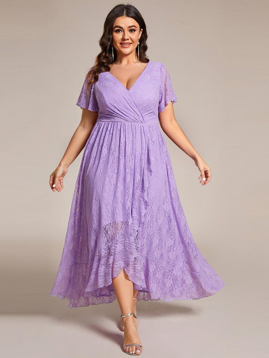 Graceful Plus Size A-Line Lace Formal Evening Dress with Sleeves