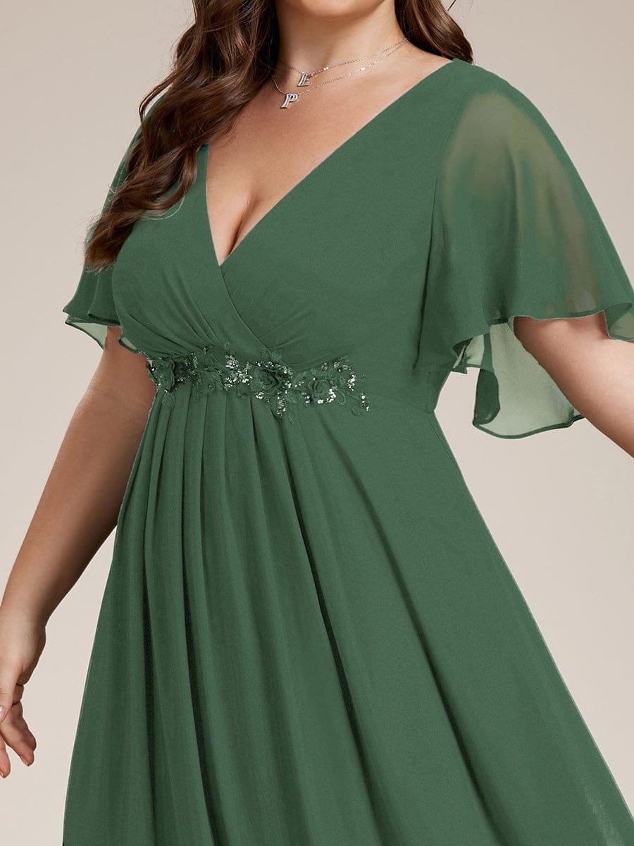 Stylish Plus Size V-Neck Appliques Chiffon Formal Evening Dress with Short Sleeves