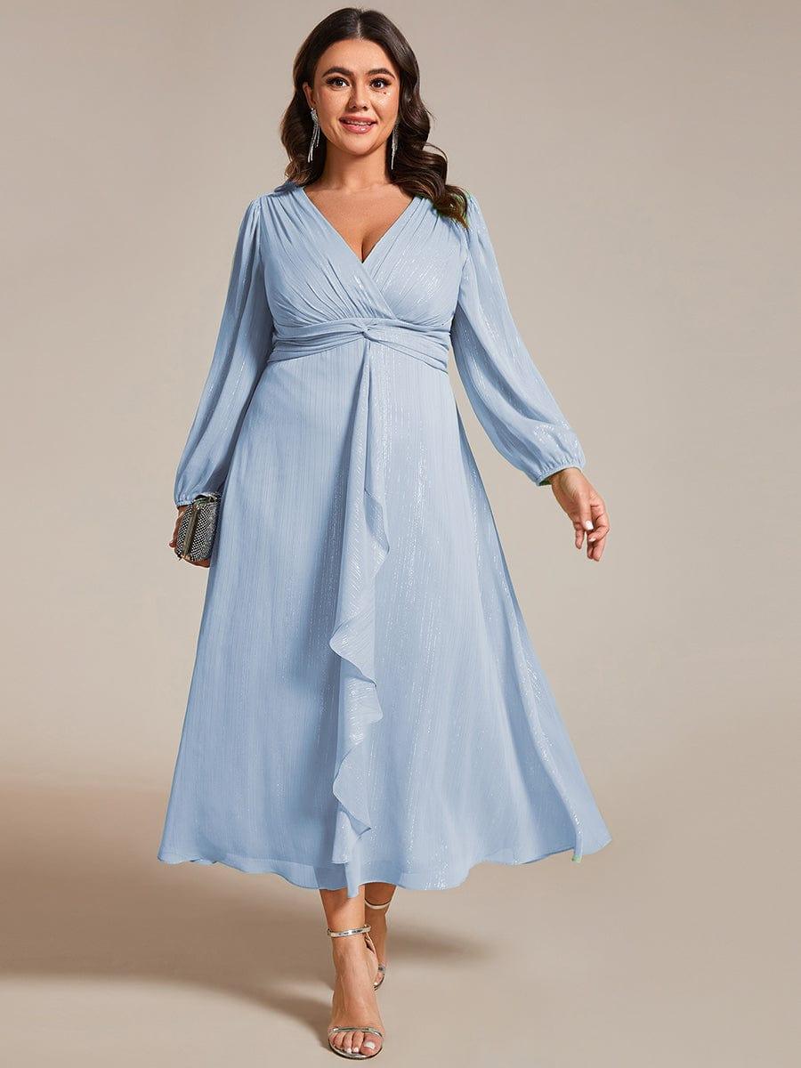 Chic Plus Size Long Sleeves A-Line V-Neck Evening Dress Tea-Length