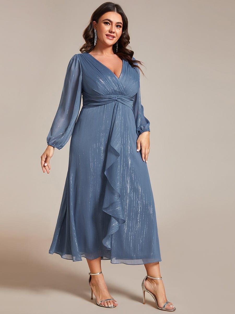 Chic Plus Size Long Sleeves A-Line V-Neck Evening Dress Tea-Length