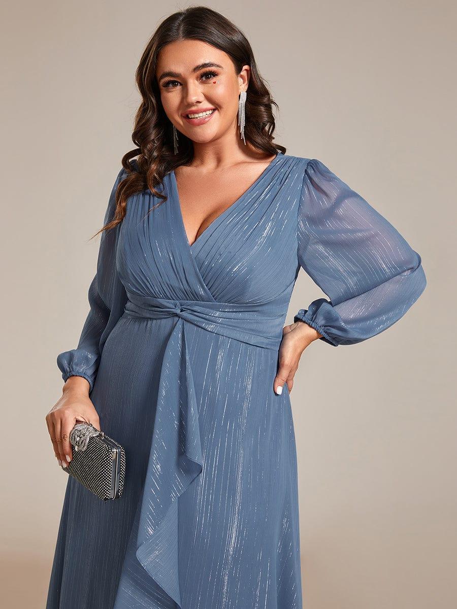 Chic Plus Size Long Sleeves A-Line V-Neck Evening Dress Tea-Length