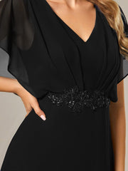 Exquisite Short Sleeves A-Line V-Neck Formal Dress with Appliques
