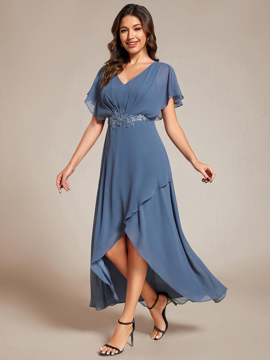 Exquisite Short Sleeves A-Line V-Neck Formal Dress with Appliques