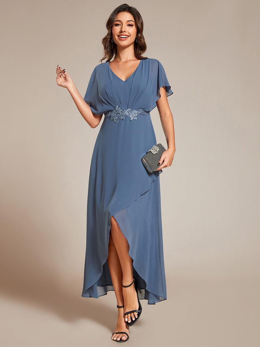 Exquisite Short Sleeves A-Line V-Neck Formal Dress with Appliques