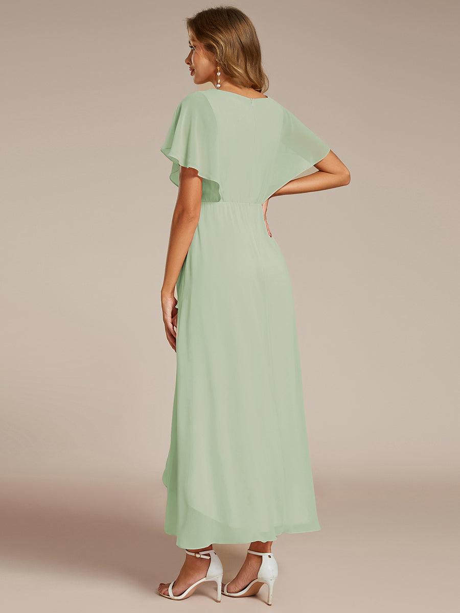Exquisite Short Sleeves A-Line V-Neck Formal Dress with Appliques