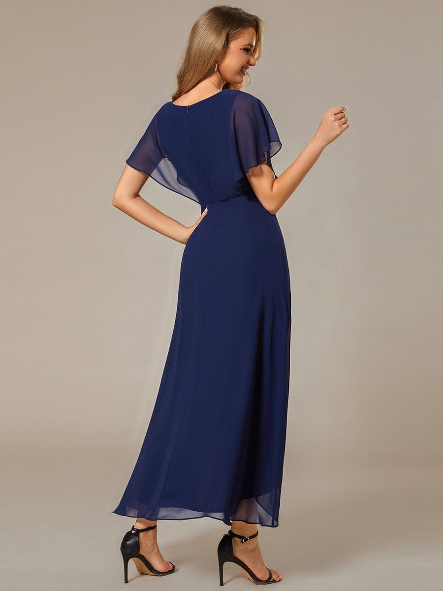 Exquisite Short Sleeves A-Line V-Neck Formal Dress with Appliques