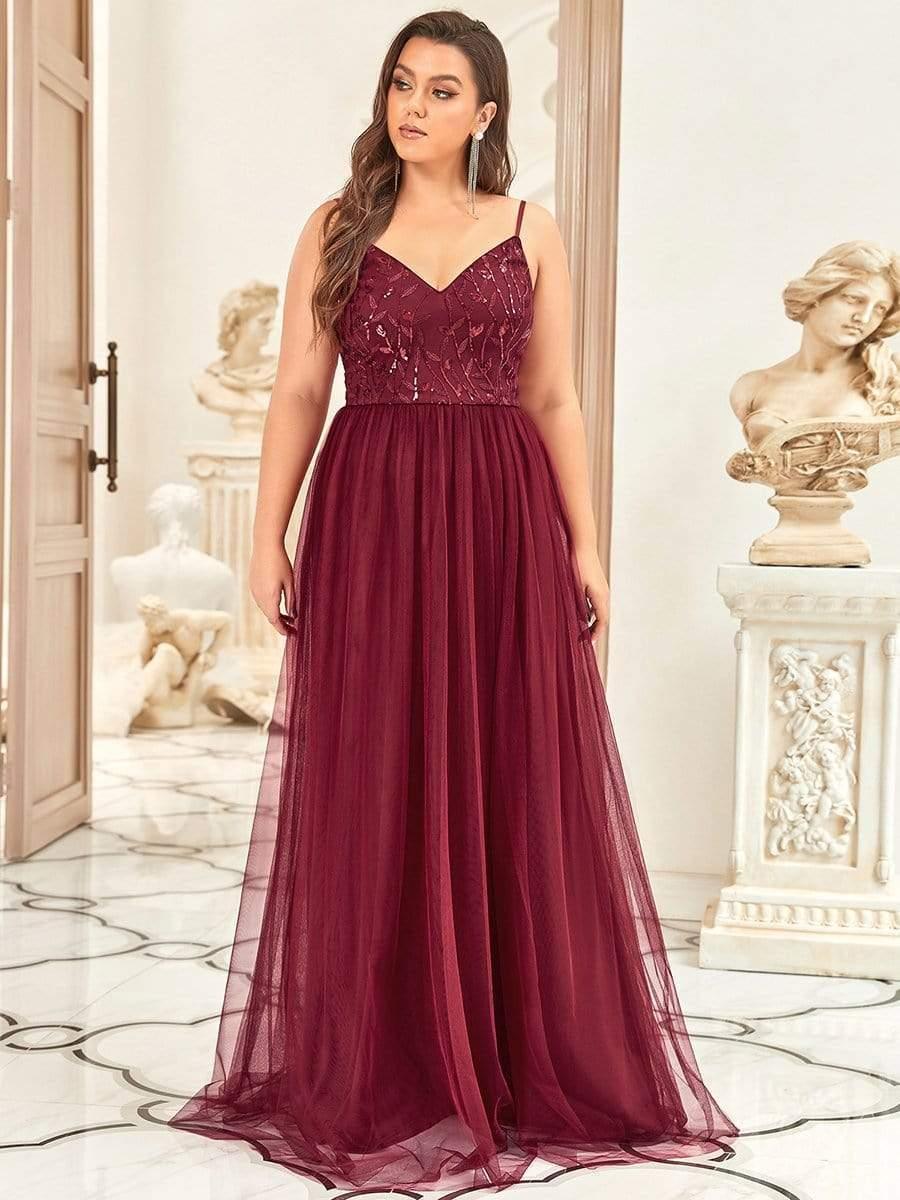Vintage Plus Size A-Line V-Neck Embroidery Evening Dress with Spaghetti Straps