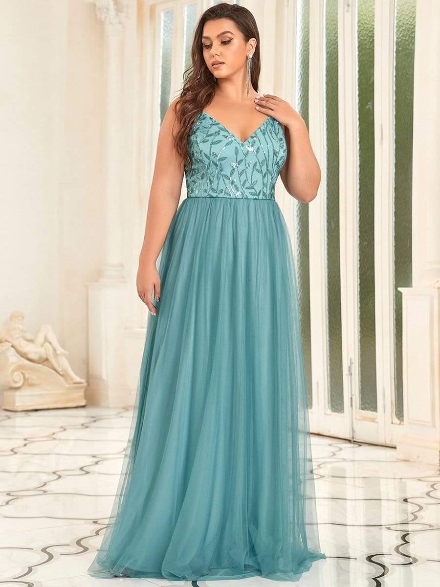Vintage Plus Size A-Line V-Neck Embroidery Evening Dress with Spaghetti Straps