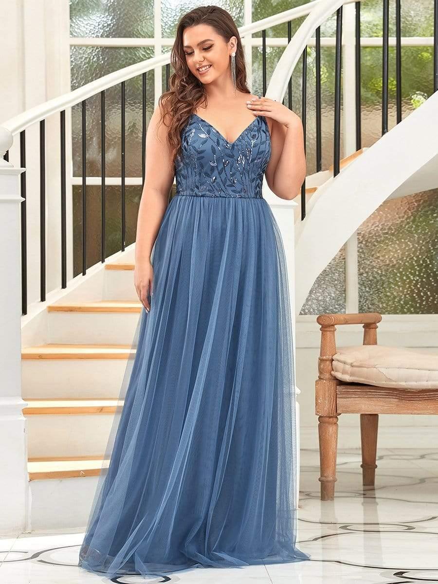 Vintage Plus Size A-Line V-Neck Embroidery Evening Dress with Spaghetti Straps