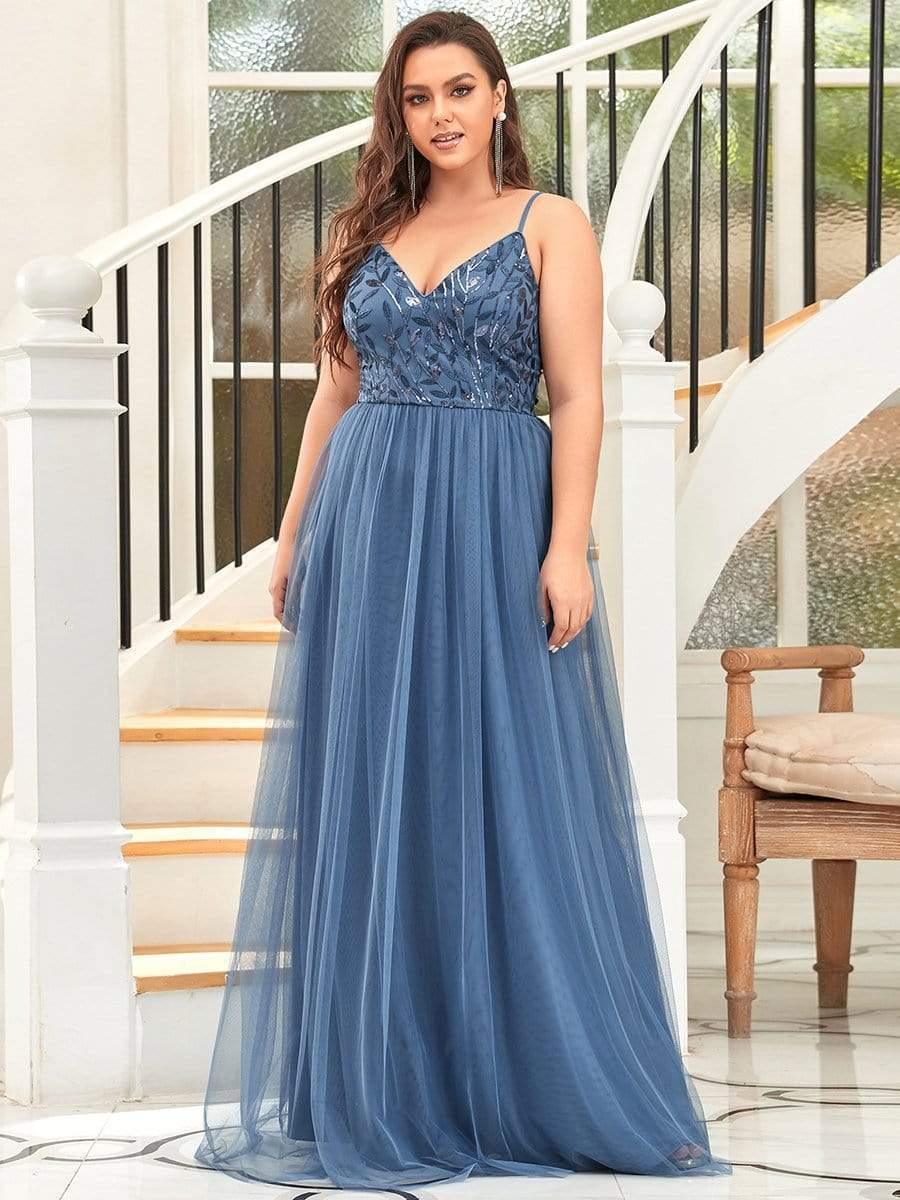 Vintage Plus Size A-Line V-Neck Embroidery Evening Dress with Spaghetti Straps