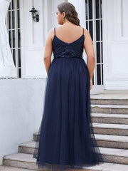 Vintage Plus Size A-Line V-Neck Embroidery Evening Dress with Spaghetti Straps