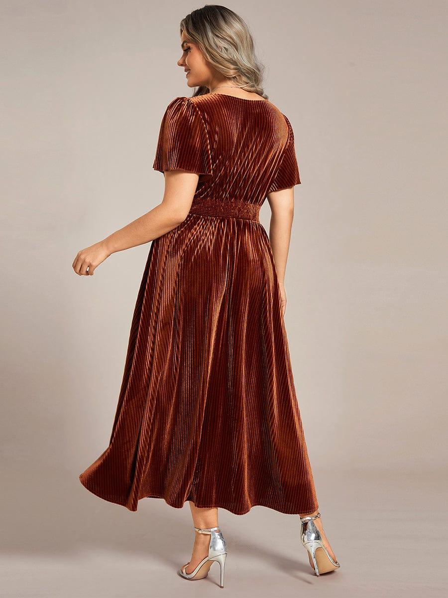 Sophisticated Plus Size A-Line Velvet Fall Wedding Guest Dress