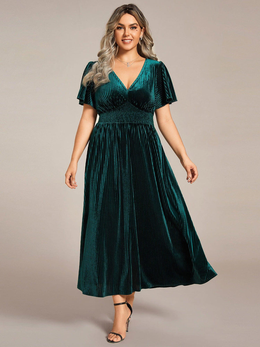 Sophisticated Plus Size A-Line Velvet Fall Wedding Guest Dress