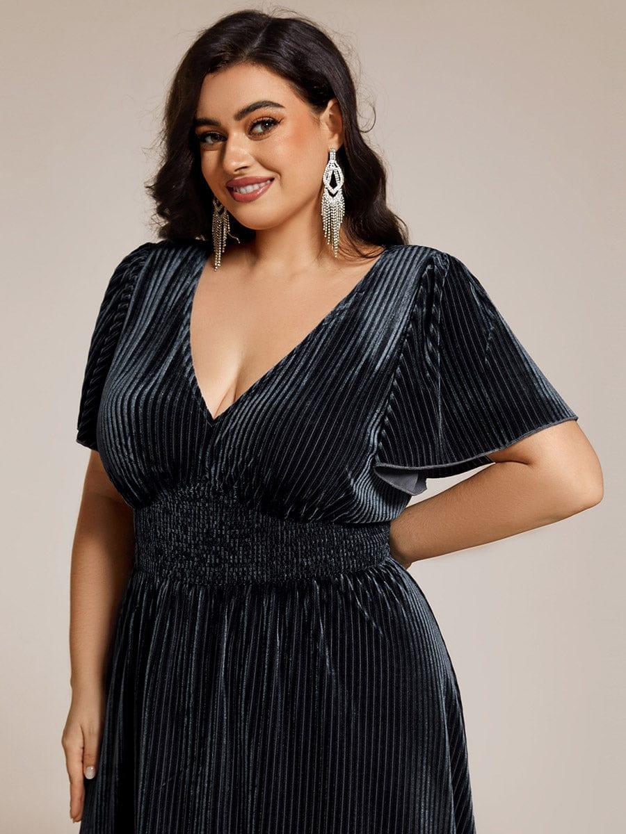 Sophisticated Plus Size A-Line Velvet Fall Wedding Guest Dress
