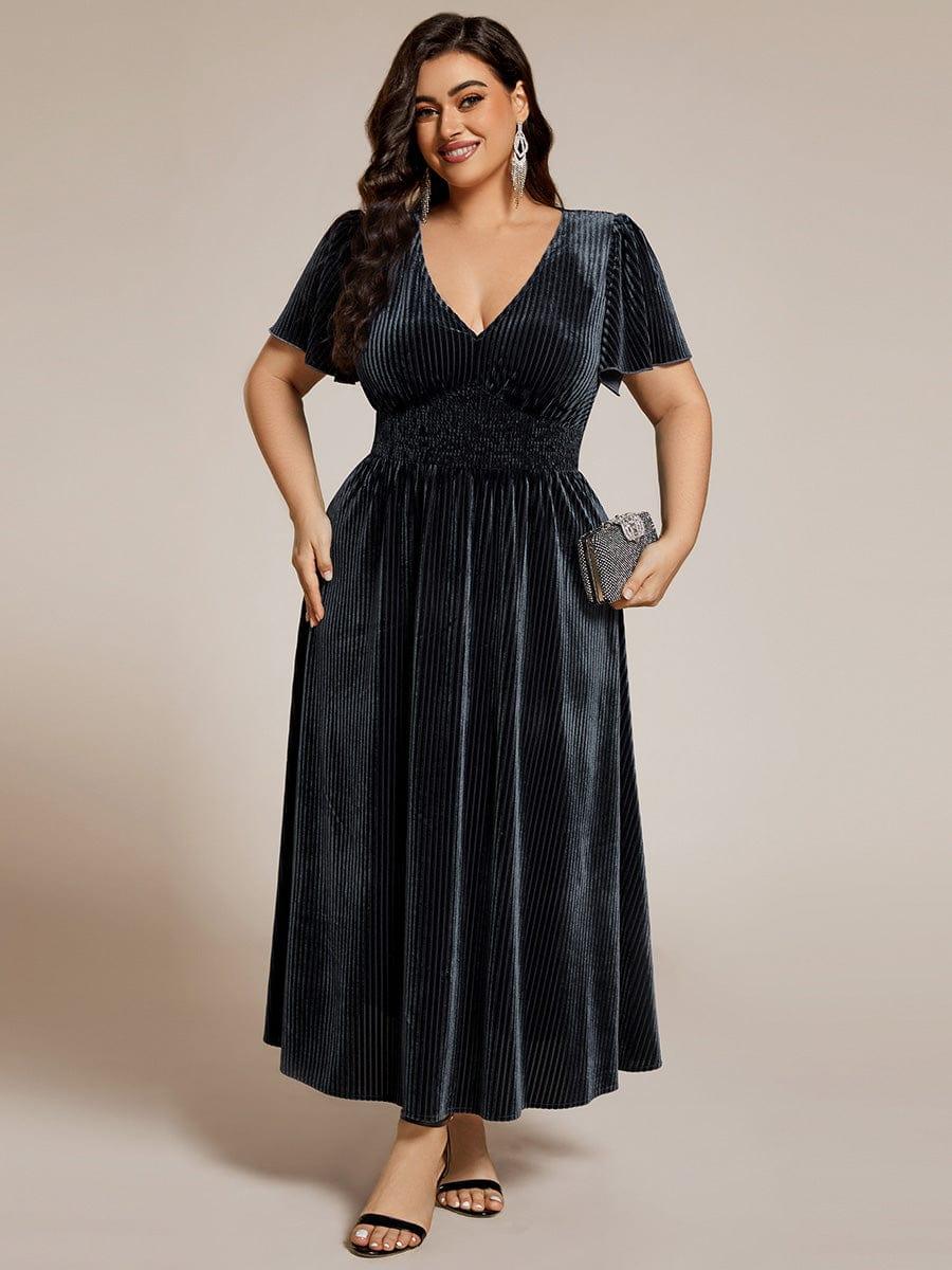 Sophisticated Plus Size A-Line Velvet Fall Wedding Guest Dress