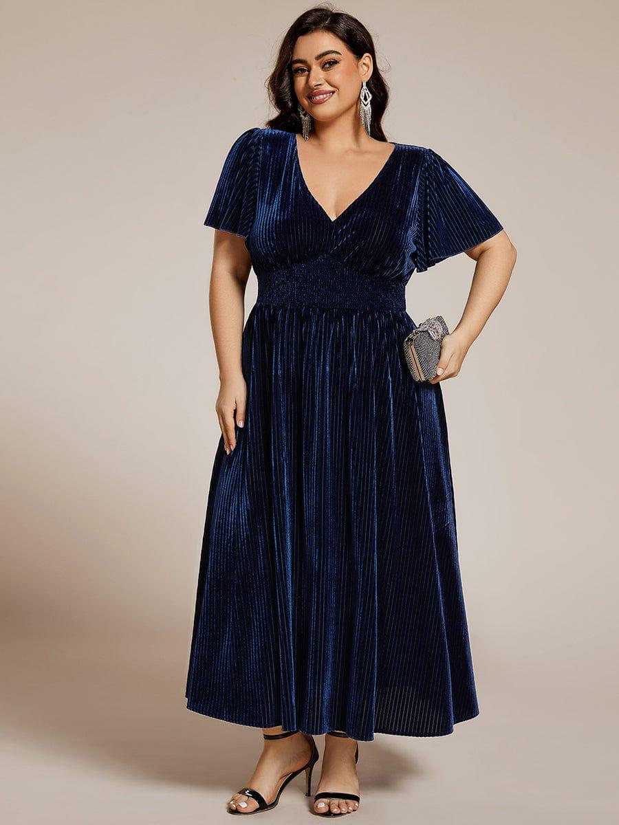 Sophisticated Plus Size A-Line Velvet Fall Wedding Guest Dress