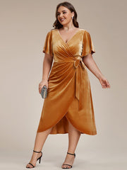 Enchanting Plus Size V-Neck Velvet Wedding Guest Dress with Short Sleeves