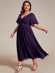 Chic Plus Size Short Sleeves V-Neck Wedding Guest Dress with Appliques