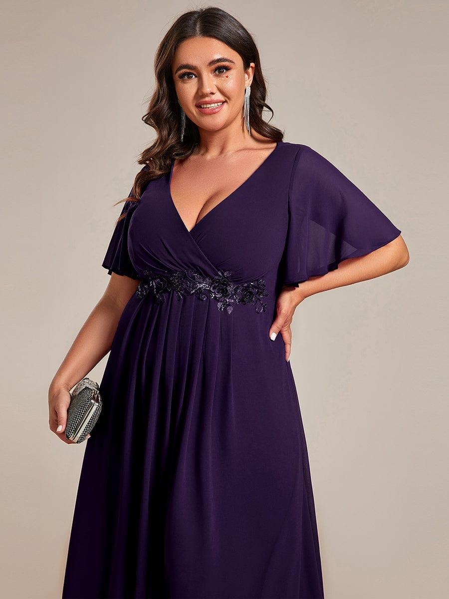 Chic Plus Size Short Sleeves V-Neck Wedding Guest Dress with Appliques