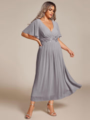 Chic Plus Size Short Sleeves V-Neck Wedding Guest Dress with Appliques