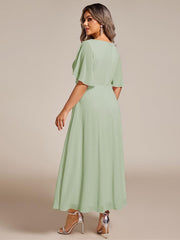 Chic Plus Size Short Sleeves V-Neck Wedding Guest Dress with Appliques