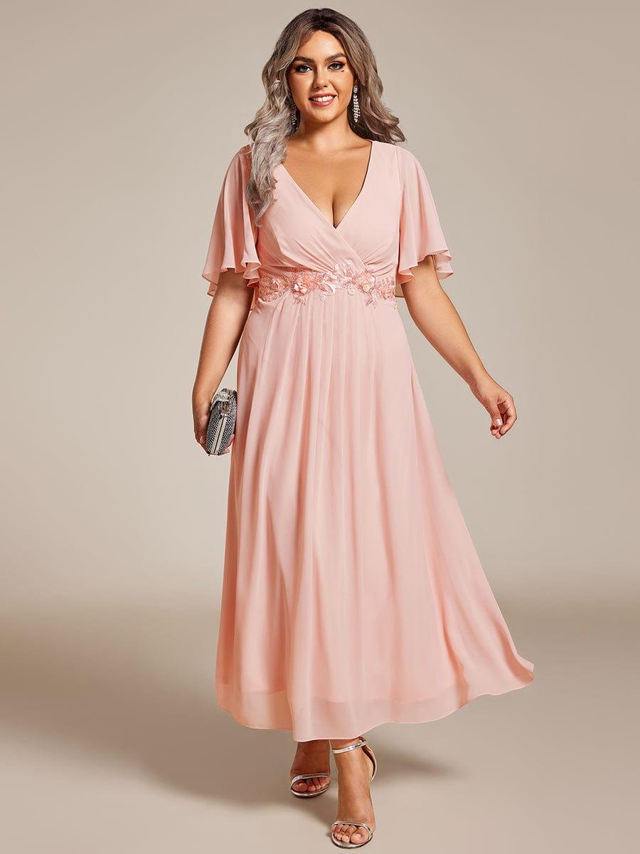 Chic Plus Size Short Sleeves V-Neck Wedding Guest Dress with Appliques
