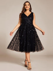Romantic Plus Size Sleeveless V-Neck A-Line Wedding Guest Dress