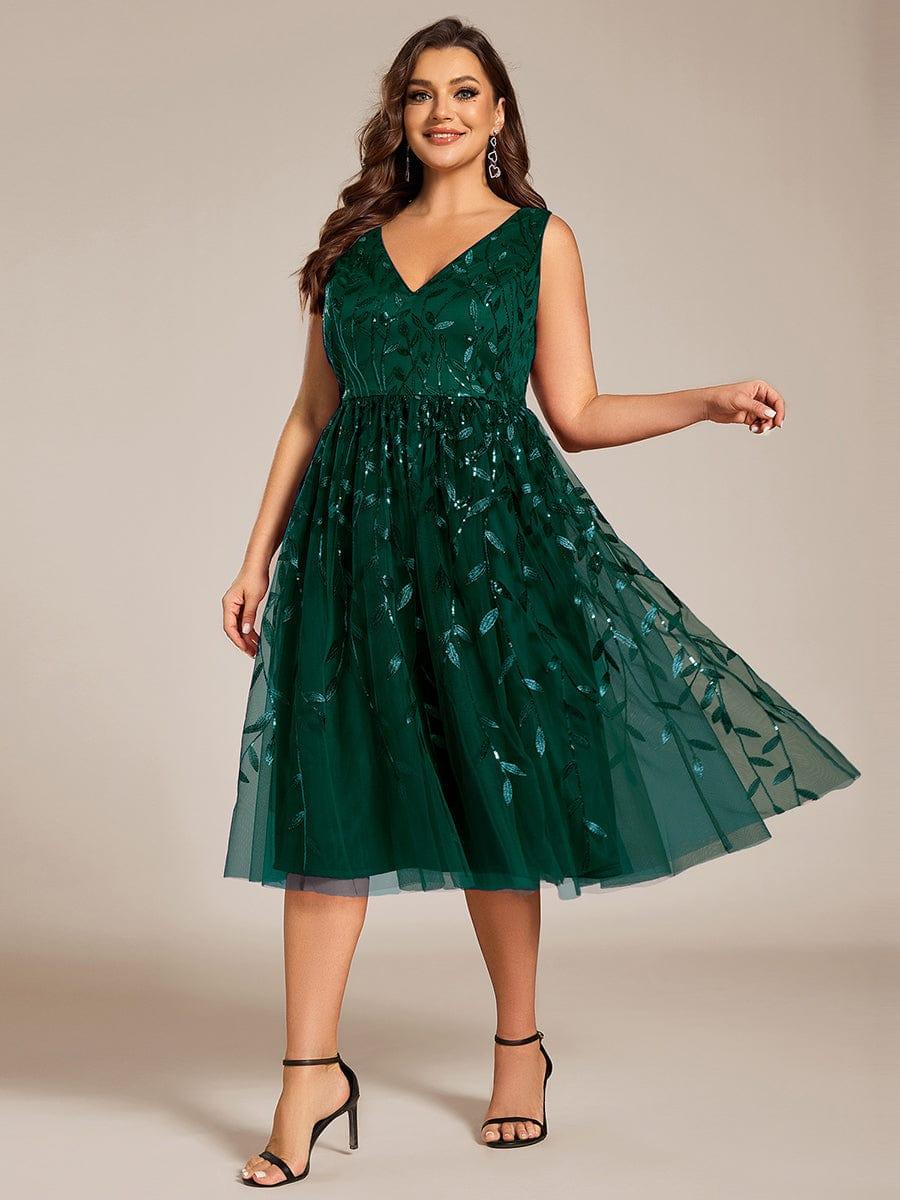 Romantic Plus Size Sleeveless V-Neck A-Line Wedding Guest Dress