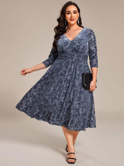 Fashionable Plus Size 3/4 Sleeves A-Line Velvet Wedding Guest Dress with Pockets