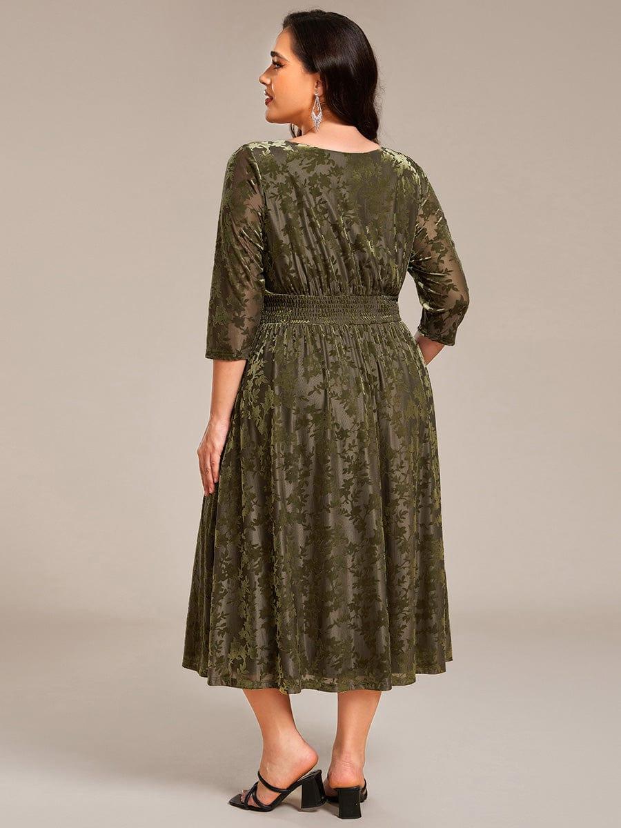 Fashionable Plus Size 3/4 Sleeves A-Line Velvet Wedding Guest Dress with Pockets