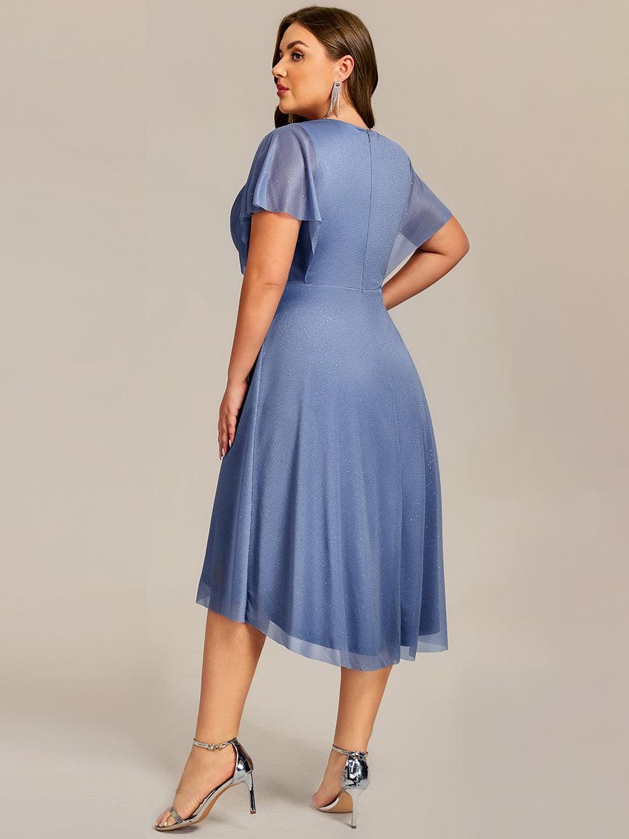 Exquisite Plus Size A-Line V-Neck Wedding Guest Dress with Appliques