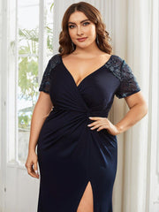 Modern Plus Size V-Neck Mermaid Mother of the Bride Dresses with High Slit