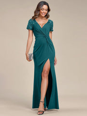 Elegant V-Neck Sequin Short Sleeves Mother of the Bride Dresses with Slit