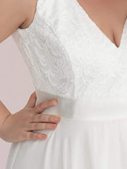 Lovely Plus Size V-Neck Prom Lace Dress for Women with Sash