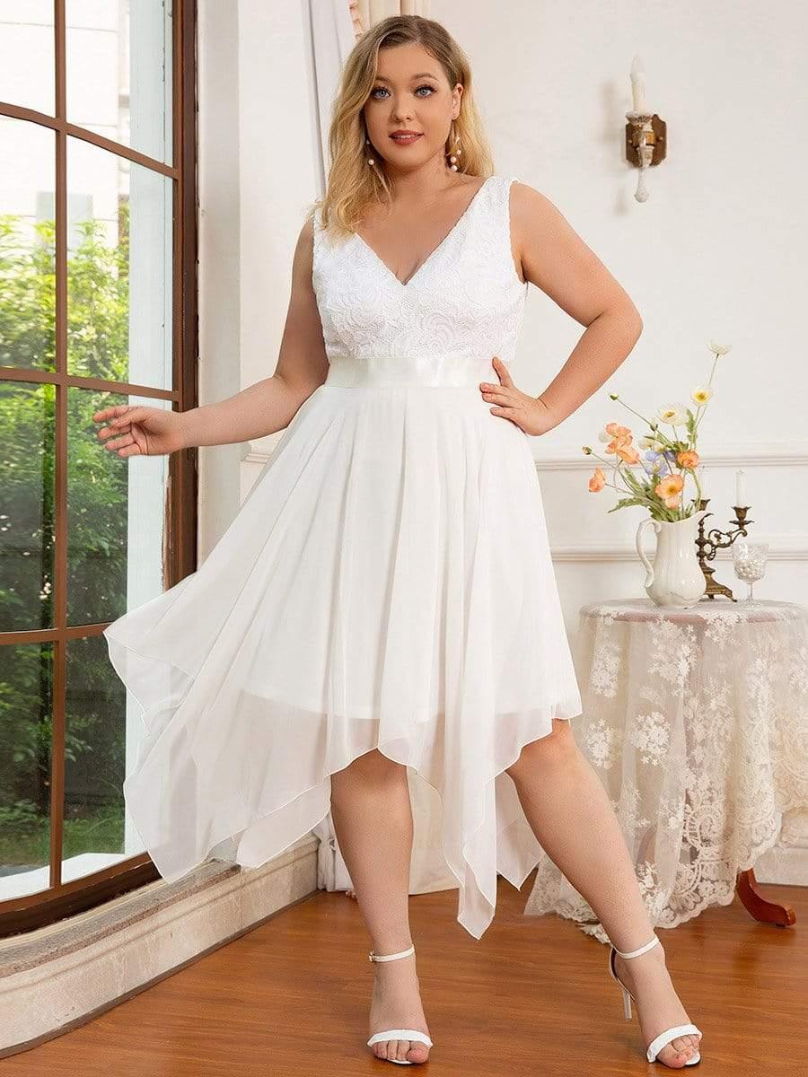 Lovely Plus Size V-Neck Prom Lace Dress for Women with Sash