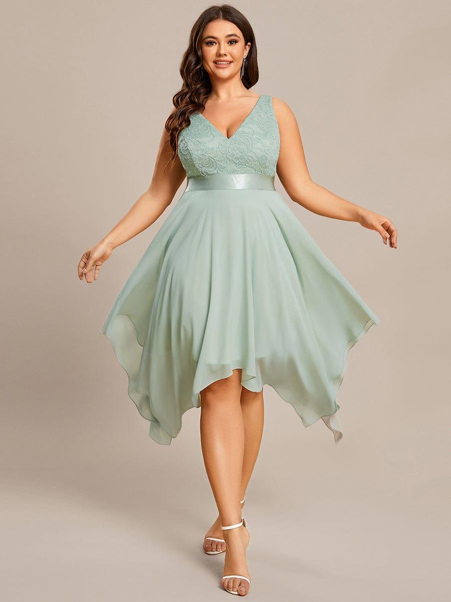 Lovely Plus Size V-Neck Prom Lace Dress for Women with Sash